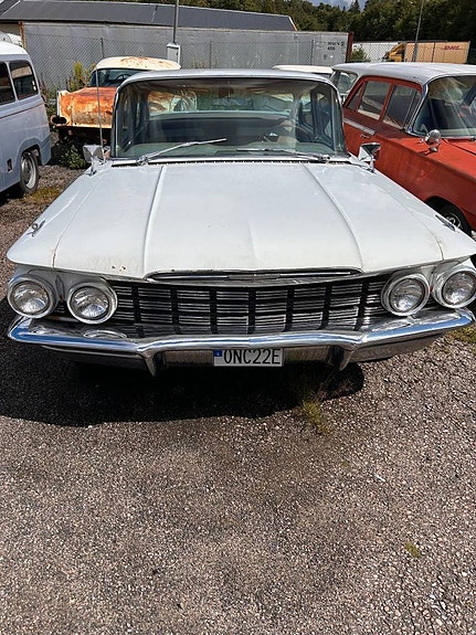 Oldsmobile 88 7 of 8