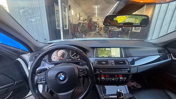 BMW 520d 5 of 9