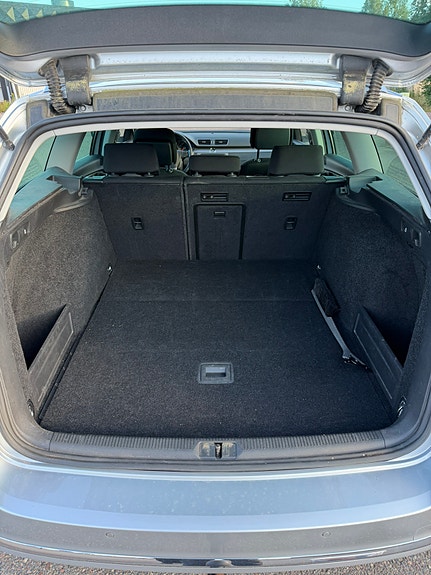 Volkswagen Passat 7 of 8