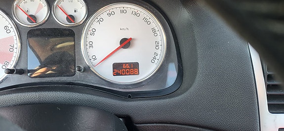 Peugeot 307 CC 11 of 22