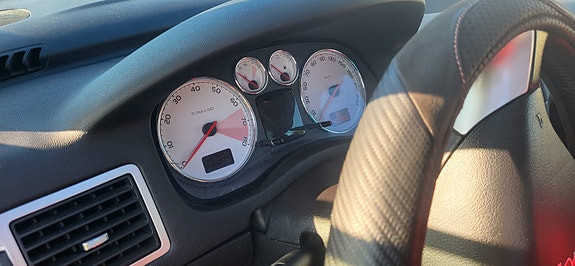 Peugeot 307 CC 3 of 22