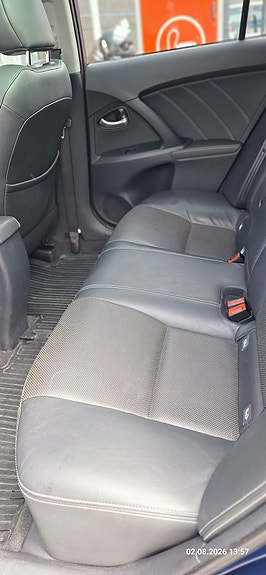 Toyota Avensis 14 of 14