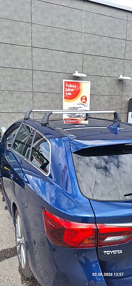 Toyota Avensis 13 of 14