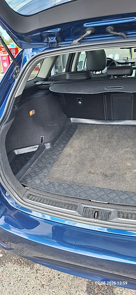 Toyota Avensis 8 of 14