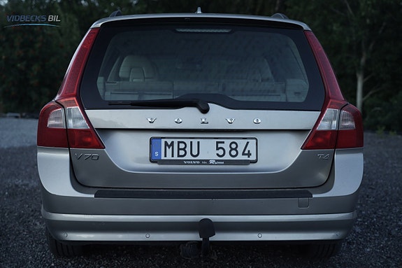 Volvo V70 6 of 13