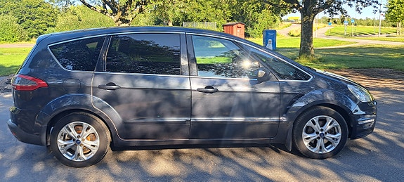Ford S-MAX 4 of 15