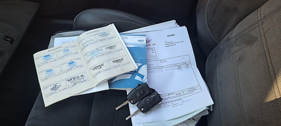Ford S-MAX 12 of 15