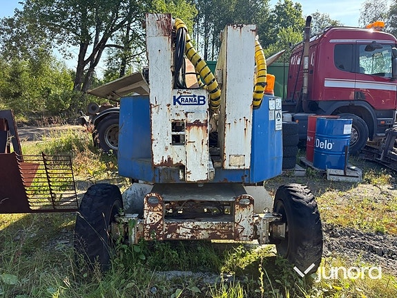 Bomlift - Simon, 140S 3 of 19