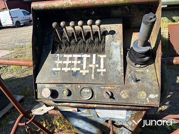 Bomlift - Simon, 140S 13 of 19