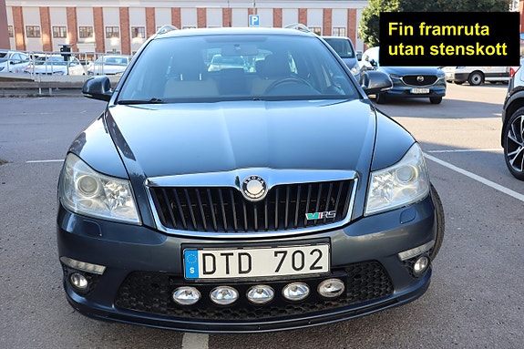 Skoda Octavia 2 of 26