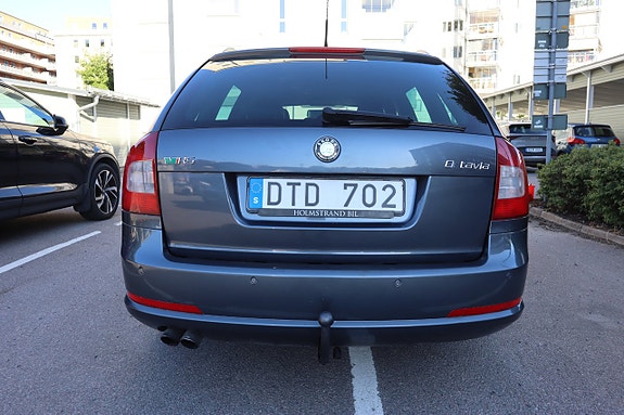 Skoda Octavia 8 of 26