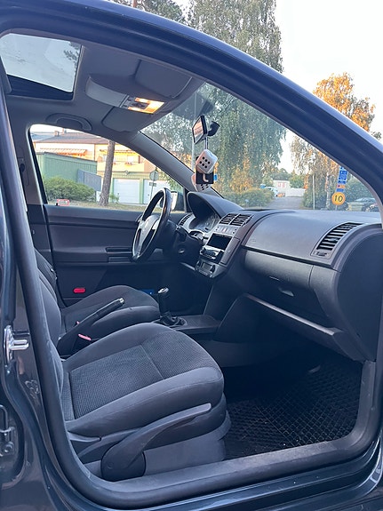 Volkswagen Polo 5 of 10