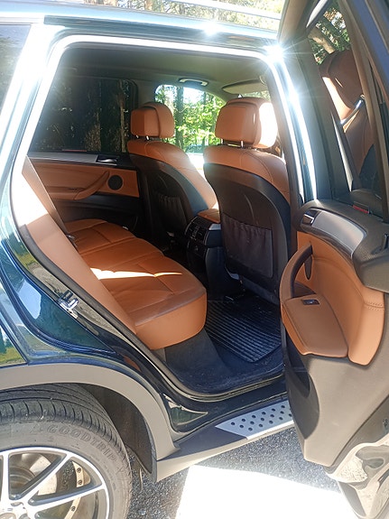 BMW X5 7 of 10