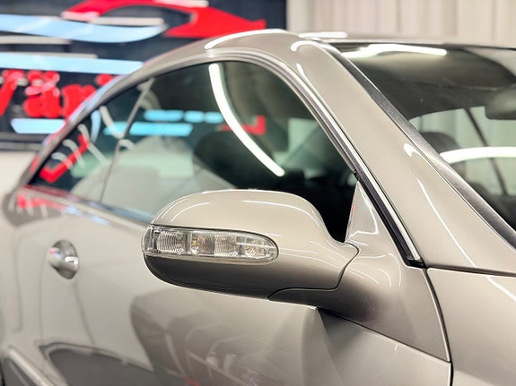 Mercedes-Benz CLK350 17 of 24