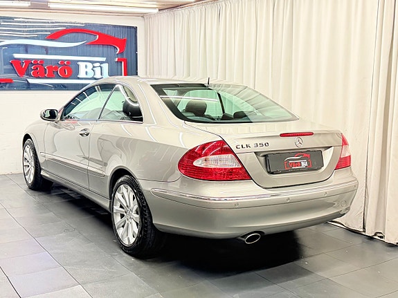 Mercedes-Benz CLK350 2 of 24