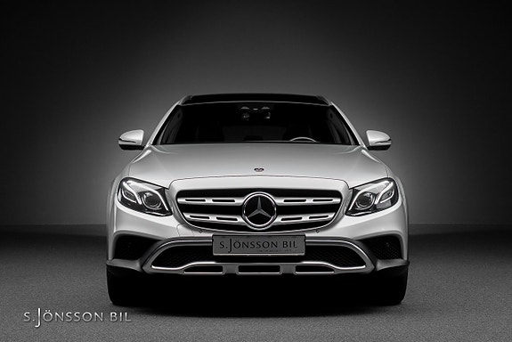 Mercedes-Benz E400 d 5 of 17