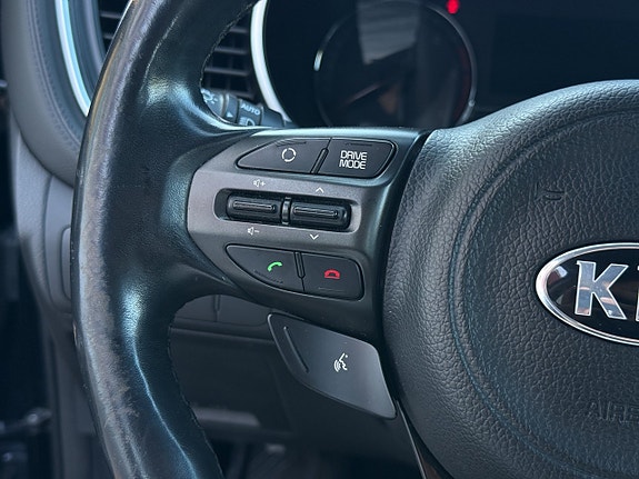 Kia Optima 27 of 30
