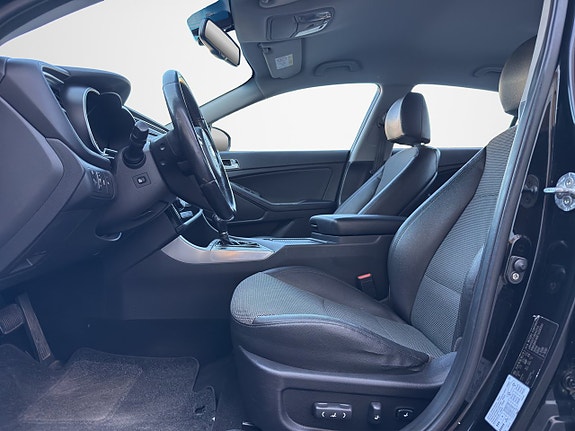 Kia Optima 12 of 30