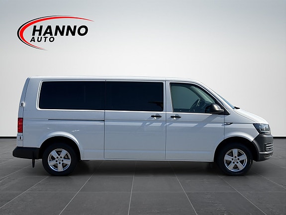 Volkswagen Caravelle 6 of 30