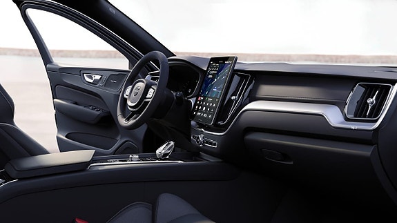Volvo XC60 15 of 21