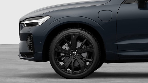 Volvo XC60 10 of 21