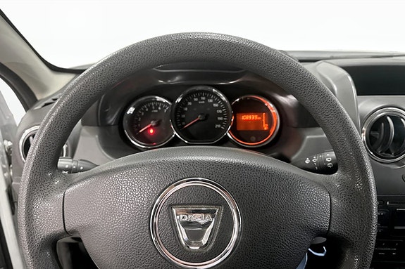 Dacia Duster 7 of 9