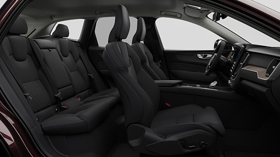 Volvo XC60 14 of 21