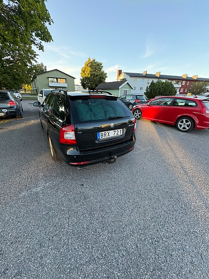 Skoda Octavia 4 of 7