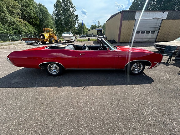 Chevrolet Impala 6 of 17