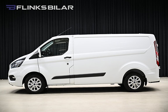 Ford Transit Custom 3 of 30