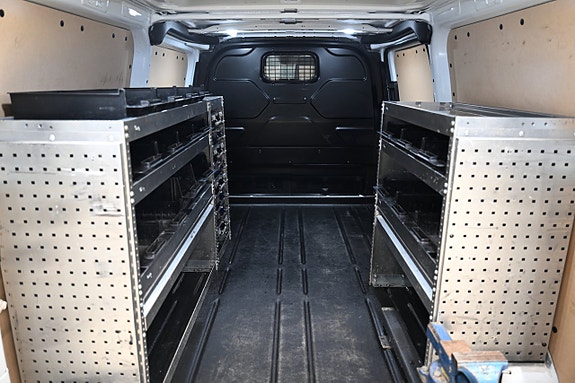 Ford Transit Custom 7 of 30