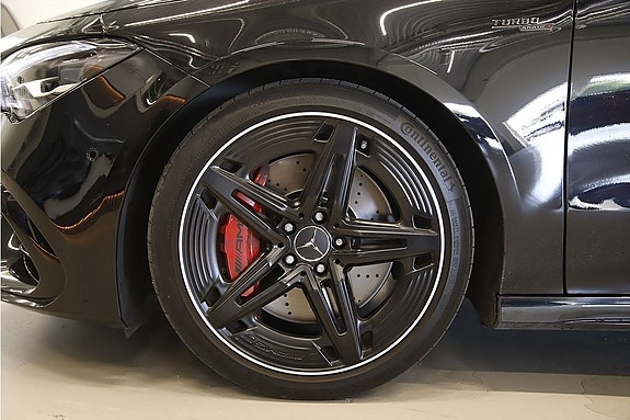 Mercedes-Benz CLA45 12 of 13