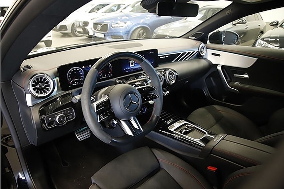 Mercedes-Benz CLA45 7 of 13