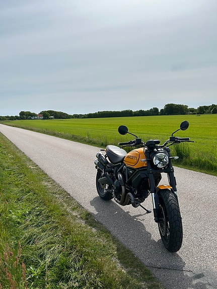 Ducati Scrambler 1100 4 of 5