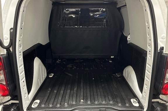 Peugeot Partner 9 of 16