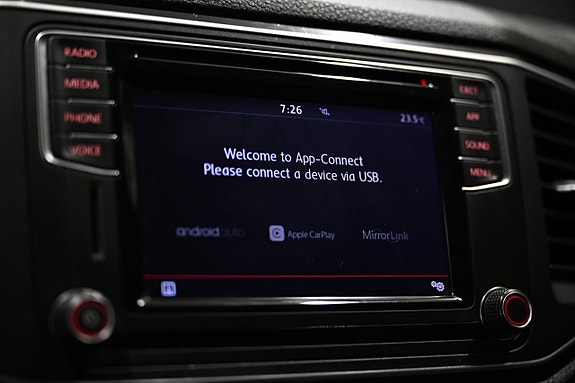 Volkswagen Amarok 22 of 28