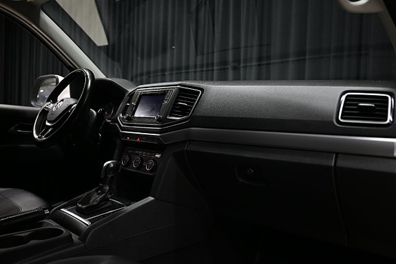 Volkswagen Amarok 26 of 28