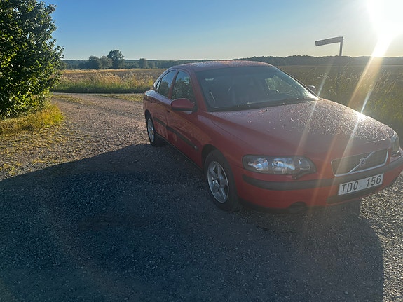 Volvo S60 5 of 8