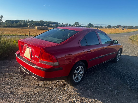Volvo S60 3 of 8