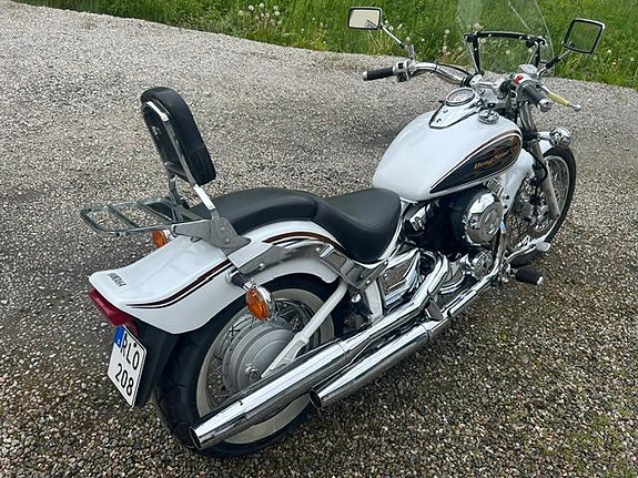 Yamaha XVS 650 Dragstar 4VR körd,2346 Mil Original Måste säljas 2 of 18