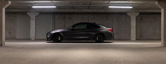 BMW M4 5 of 9