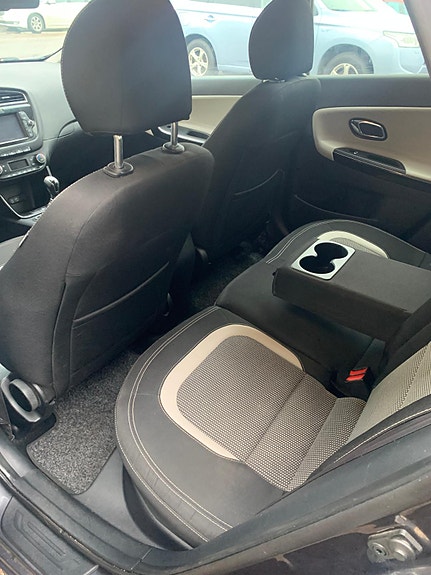 Kia Ceed 6 of 8