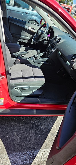 Audi A3 4 of 9