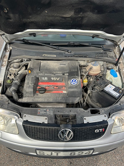 Volkswagen Polo 8 of 13