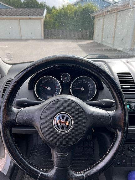 Volkswagen Polo 6 of 13