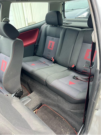 Volkswagen Polo 13 of 13