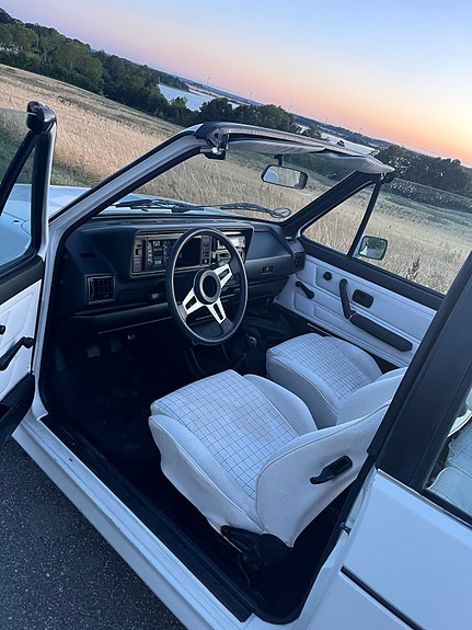 Volkswagen Golf I 6 of 10