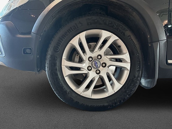 Volvo XC70 5 of 10