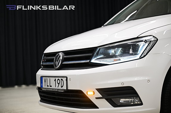 Volkswagen Caddy Maxi 15 of 30