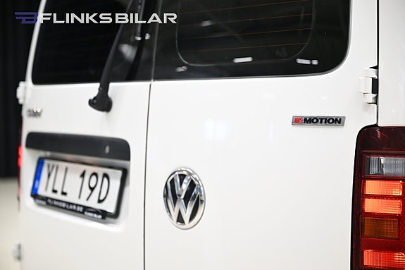 Volkswagen Caddy Maxi 17 of 30